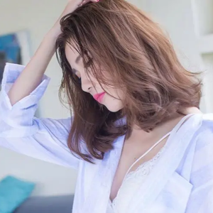 美女被强行上垒
